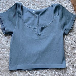 pacsun short sleeve tight shirt